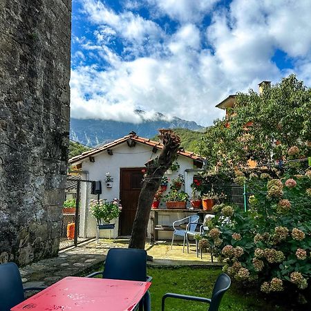 Gasthaus Casa Rural El Torrejon Las Arenas Exterior foto